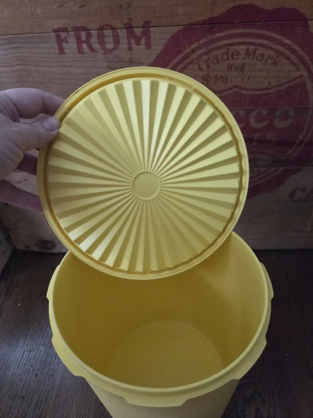 Vintage Tupperware Yellow 8.5